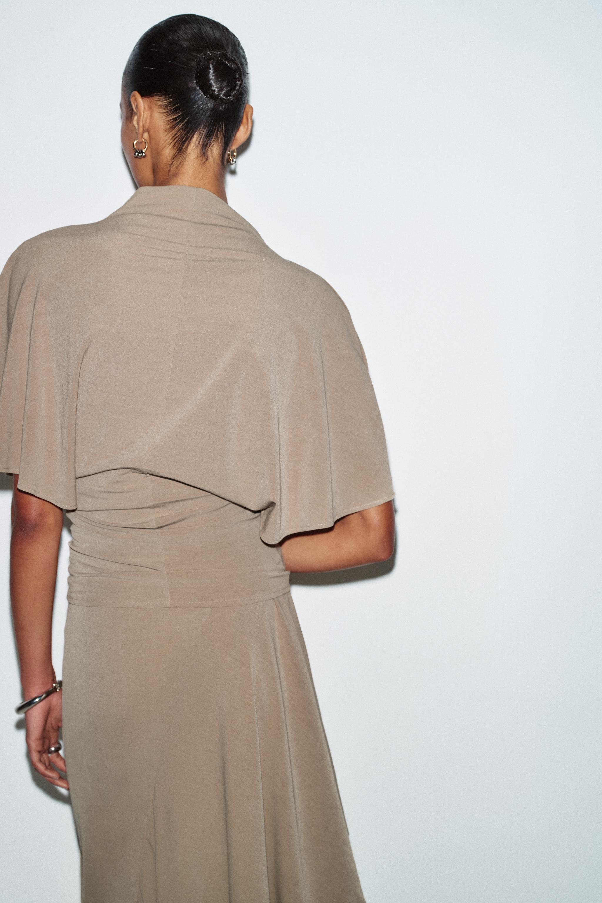 MOCK NECK TOP